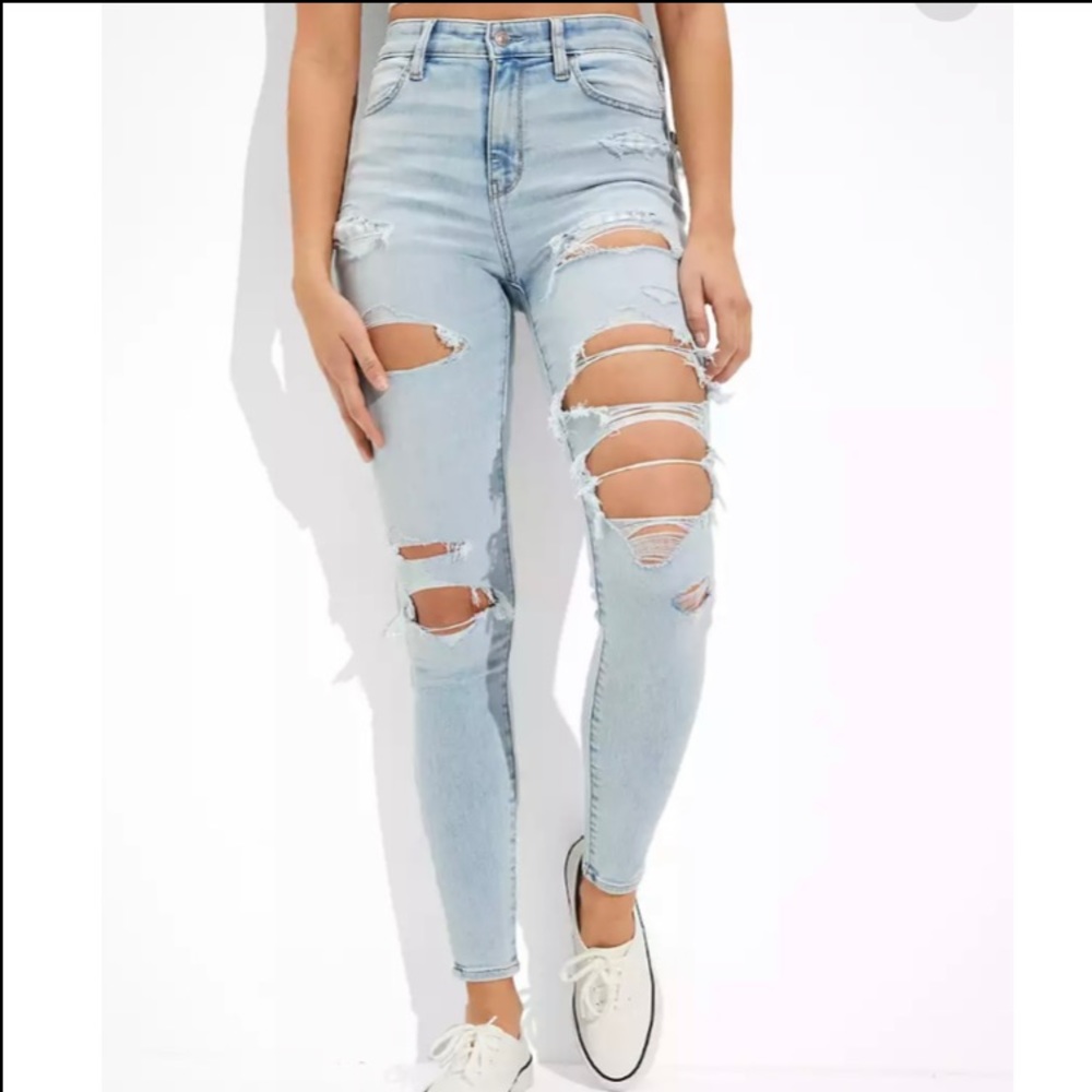 American eagle distressed jean